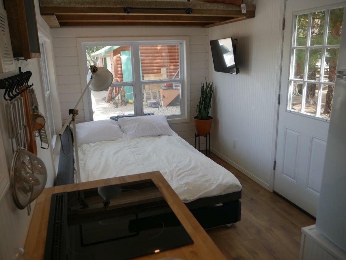 Hygge Tiny Home Hue-Gah Leeds Екстериор снимка