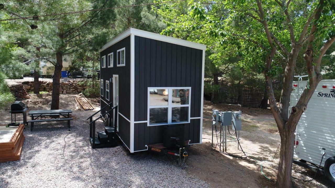 Hygge Tiny Home Hue-Gah Leeds Екстериор снимка