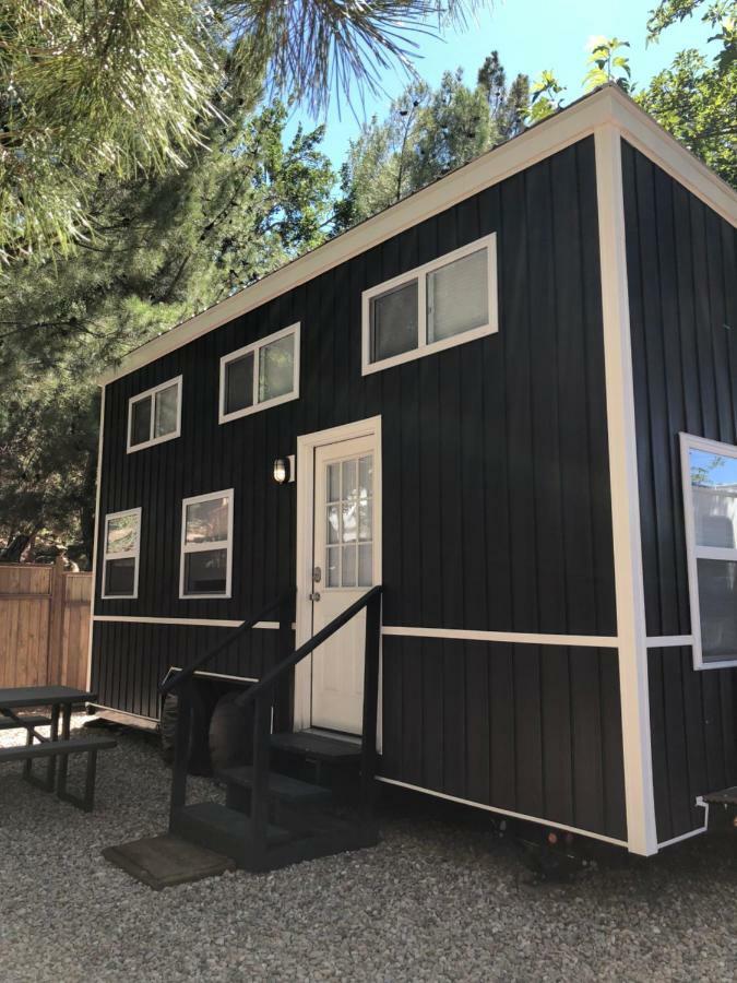 Hygge Tiny Home Hue-Gah Leeds Екстериор снимка